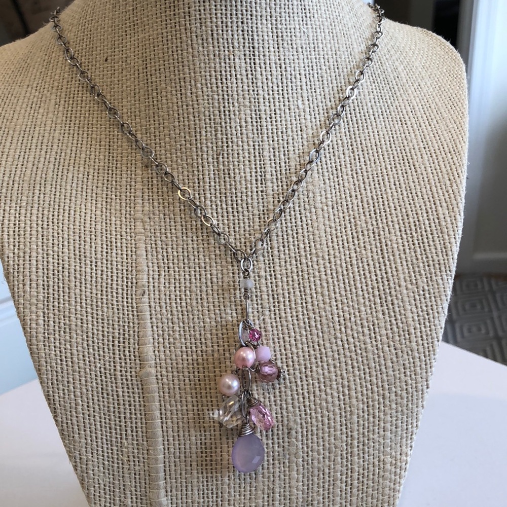 🌟2/$20 Pink Stone & Bead Cluster Pendant Necklace